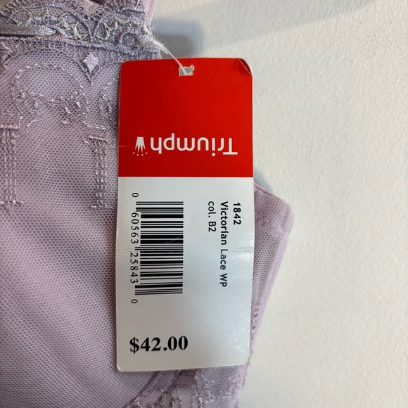 TRIUMPH Sz 38C Bra Balconette Lavender Victorian Lace Underwire Padded NEW - Picture 3 of 8
